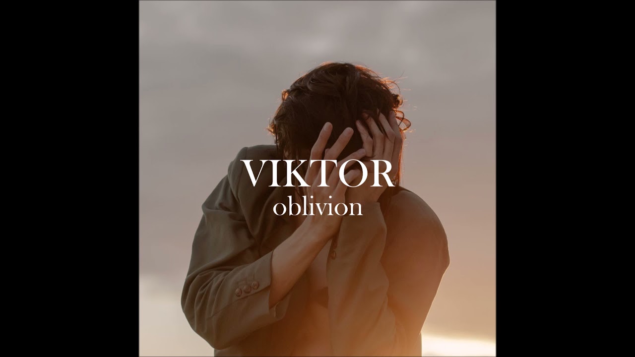 Guarda VIKTOR • Closer su YouTube Guarda VIKTOR • Closer su YouTube
