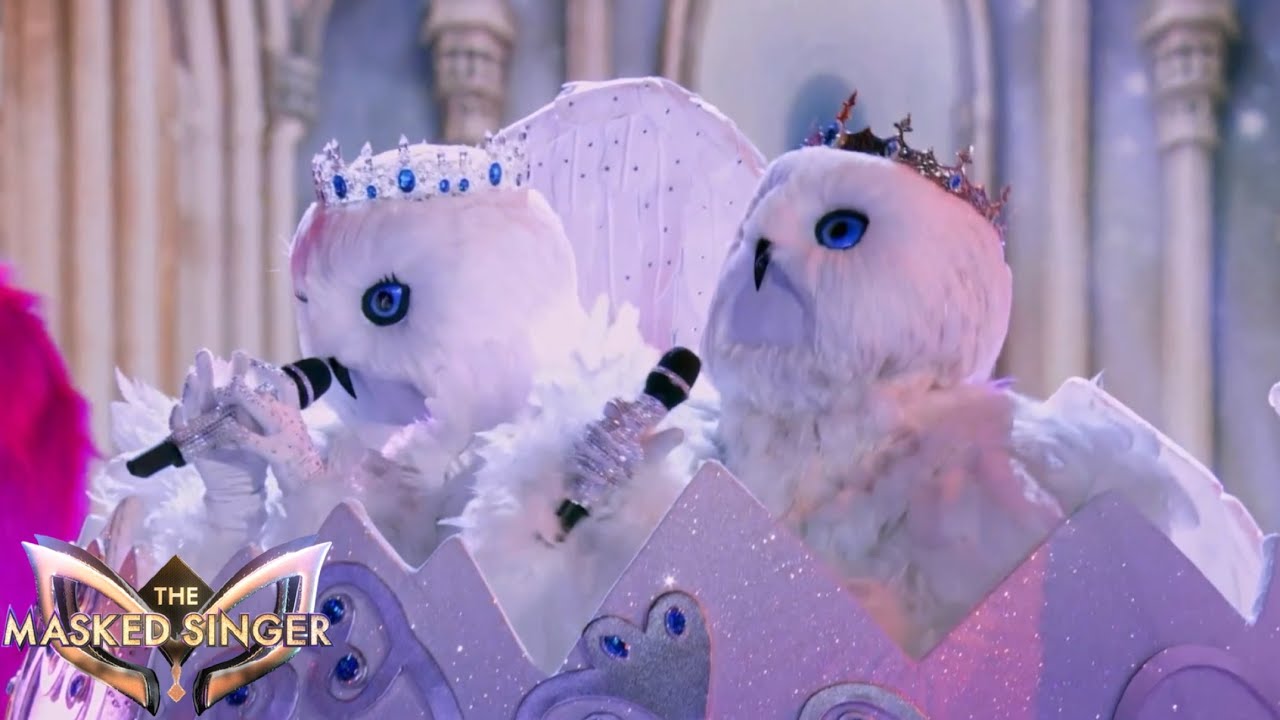 Snow Owls singing “Like I’m Gonna Loose You“ by Megan Trainor/ THE MASKED SINGER SEASON 4