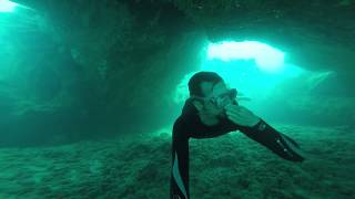 20180103 Tunnels, Caves and Sharks