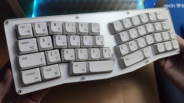 40% Alice Style - Gateron Milky Blacks - Mechanical Keyboard