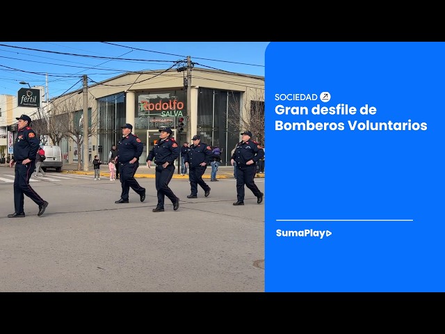 Gran desfile de Bomberos Voluntarios
