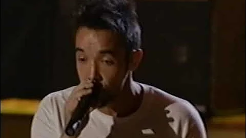 Hoobastank - "The Reason", Live at the MTV VMAs (Pro-shot), 2004