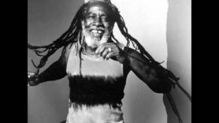 Burning Spear - Greetings chords