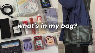 what's in my bag? 🌷🦋 // 2022 (ft. minooy)
