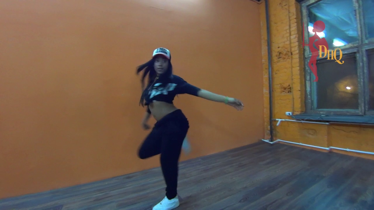Watch Mara Benitz (Twerk) class in DHQ School on YouTube Watch Mara Benitz (Twerk) class in DHQ School on YouTube