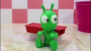 Pea pea lives with om nom - PEA PEA HANDMADE STOP MOTION CARTOON