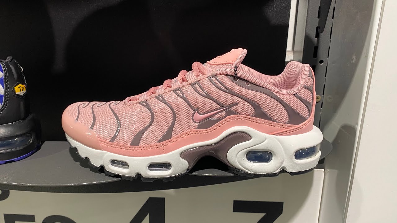 Nike Air Max Plus 1 Kids - YouTube