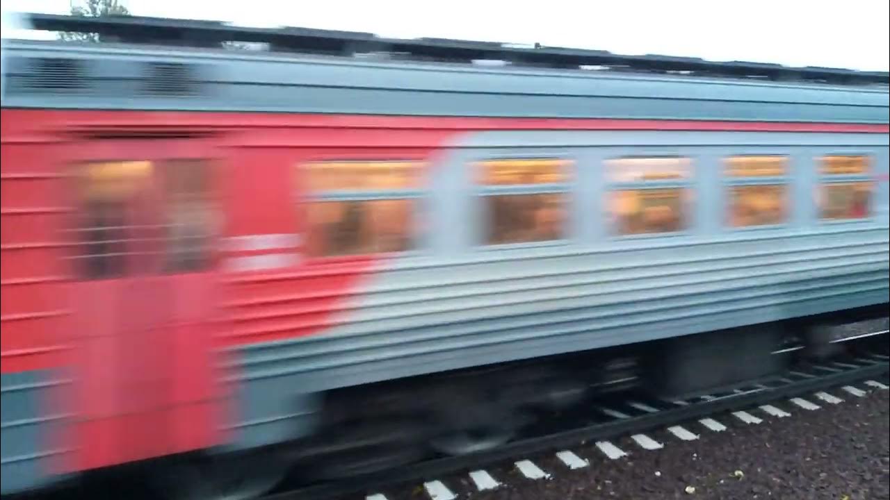 Эт2м 141. Московский вокзал малая вишера. Расписание санкт петербург бологое. Датчик сот на электропоезде эт2м. Электричка спб большая вишера.