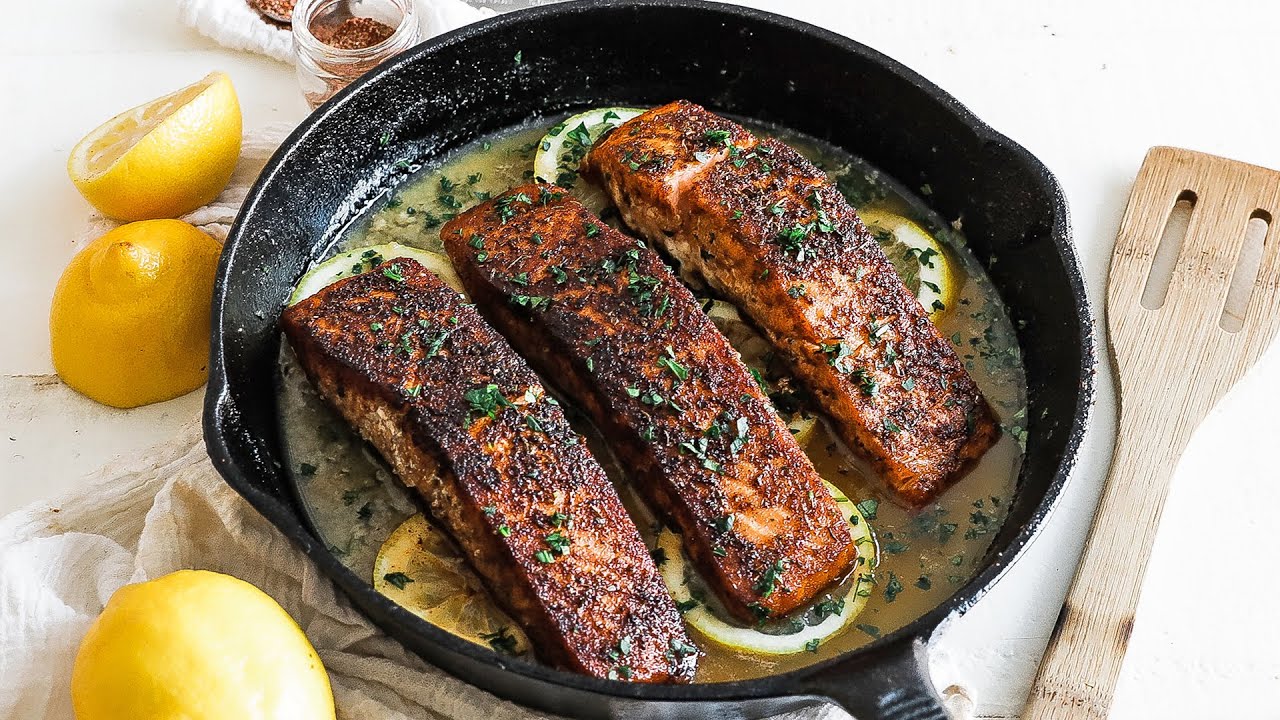 Easy Blackened Salmon Recipe » With Homemade Blackened Seasoning
