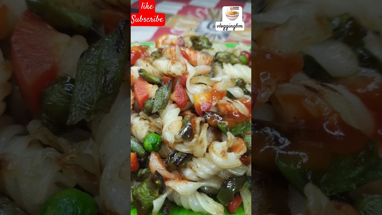 Street food special pasta 