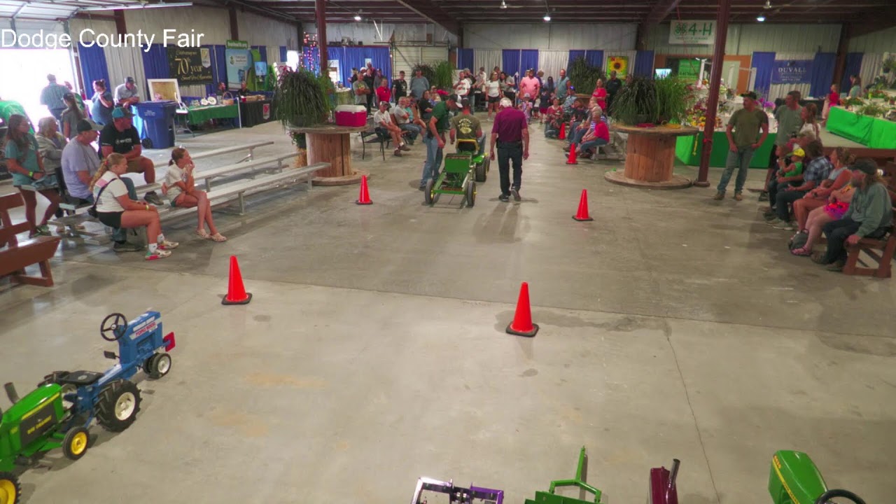 Dodge County Fair Peddle Pull