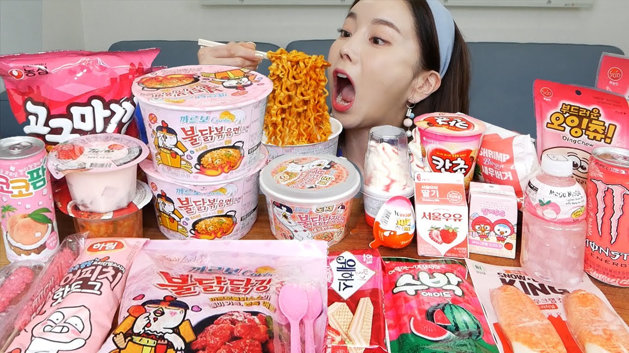 [Mukbang ASMR] Pink Convenience Store Food 🌸 Carbo Buldak Spicy Ramen Dessert Eatingshow Ssoyoung
