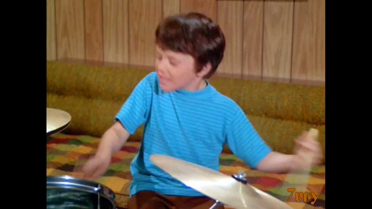 Bobby Brady and his drums YouTube