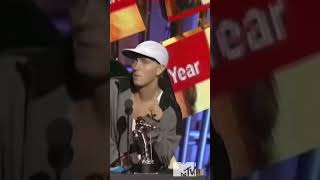 Eminem accepts an award from Britney Spears and Christina Aguilera😂