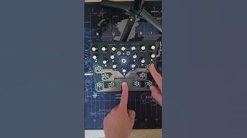 #paxy #lmzvuk #analog #synthesizer #sensorsynth #noise