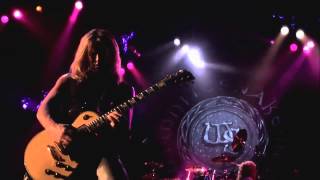 Whitesnake - Is This Love ( Live in Japan ) -  with Lyrics