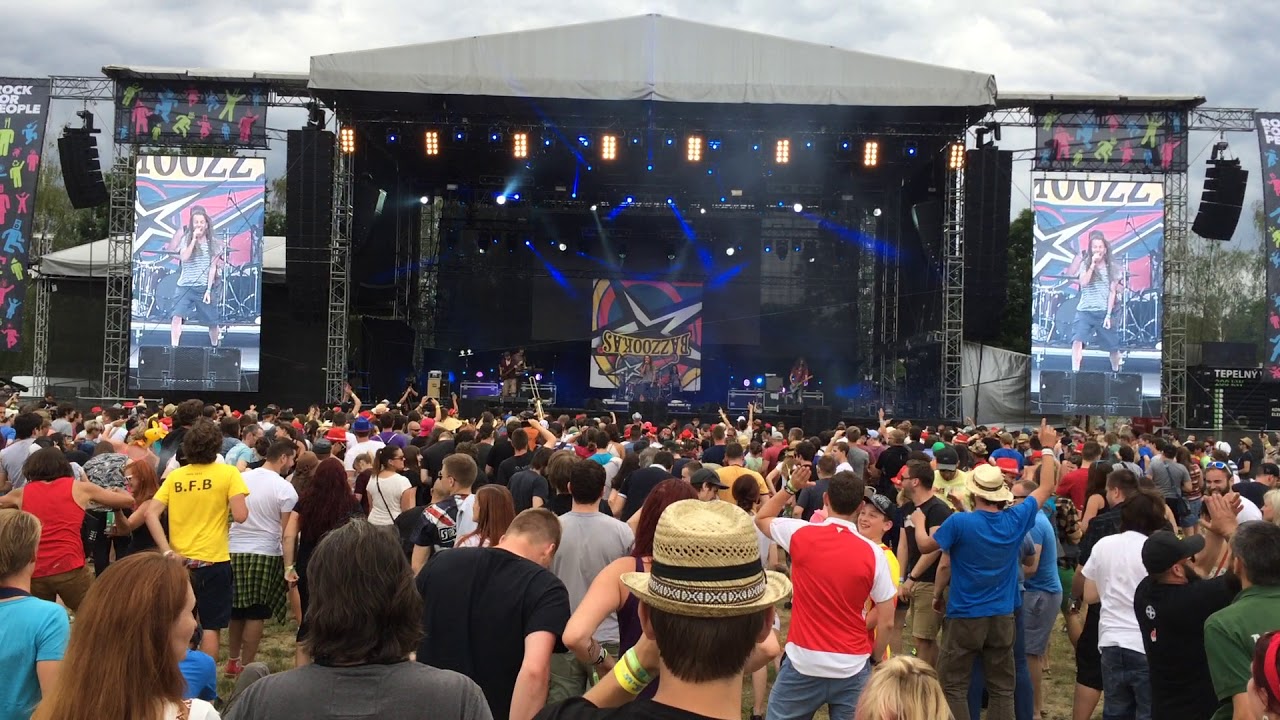 Bazzookas (Live at Rock for People 2016, Hradec Kralove)