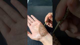 Unique henna design #henna #mehndidesign #latest #shorts #mehndi
