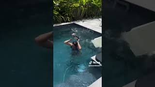 They set her up 🤣🤣🤣