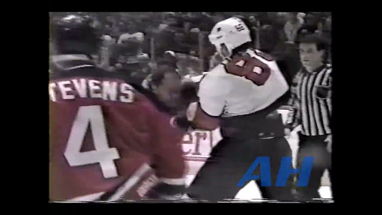 NHL Sep. 11, 1994 Eric Lindros,PHI v Ken Daneyko,NJ (HL) Philadelphia Flyers New Jersey Devils