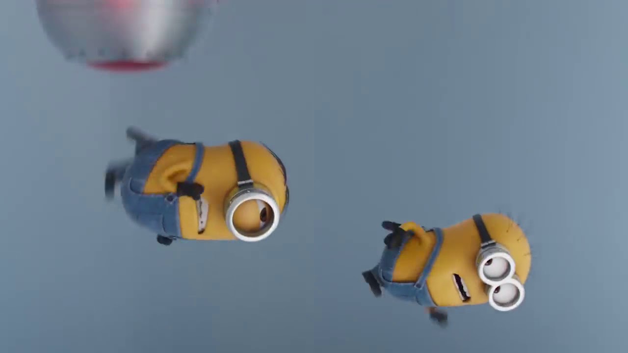 BreviClip HD : Minions Air & Bomb Race 2 - YouTube