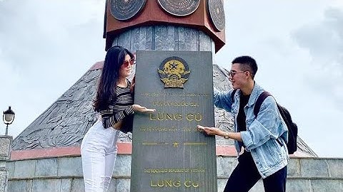 Thiêng liêng Cột cờ Lũng Cú trên đỉnh núi Rồng ở Hà Giang