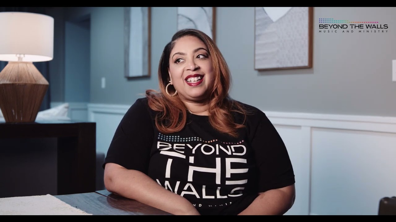 Nikki - Alto Singer with Beyond The Walls Music