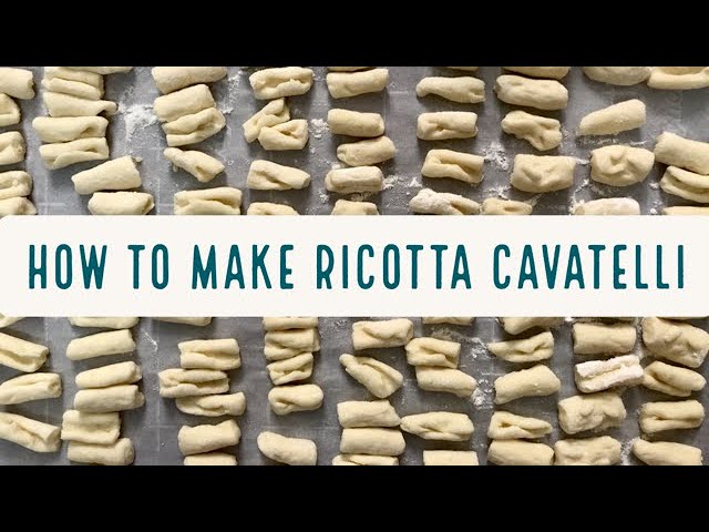 DIVINA© Pasta machine for making your own Cavatelli, Orecchiette