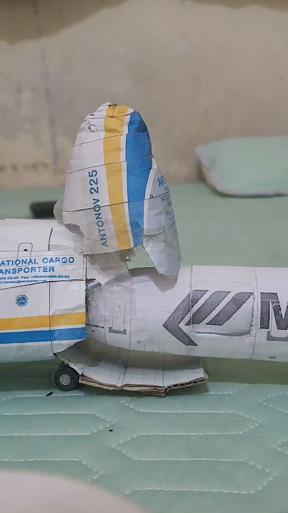 Antonov 225🇺🇦 is HUNGRY🍔🍟🍕🌭!!!!(part2) #papercraft #airplane #aviation #trending #avgeek #shorts