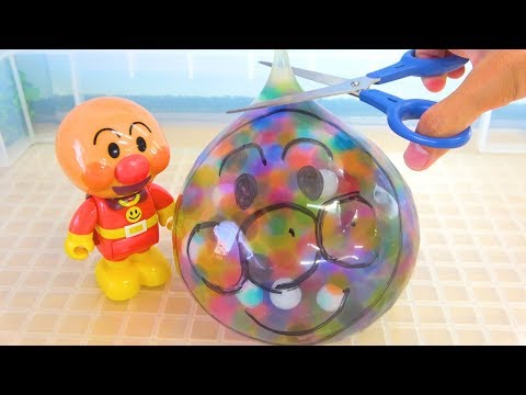 アンパンマン おもちゃアニメ 仕掛けたくさんくねくねロード コロコロドライブ Anpanman Car Toys Youtube