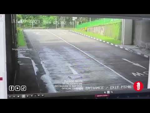 Video: Spook Auto-ongeluk In Singapore? - Alternatieve Mening