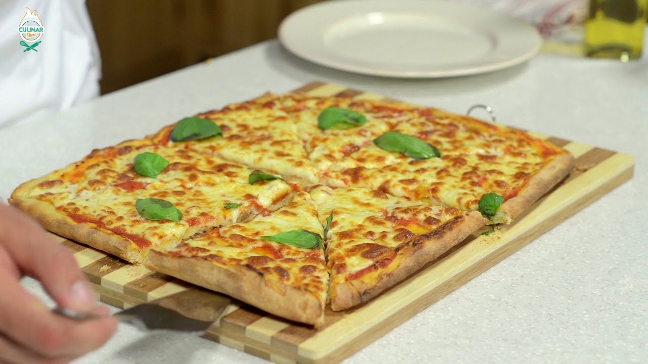 Reteta Aluat De Pizza Si Pizza Margherita Bucataras Tv Youtube