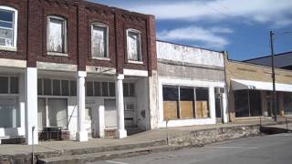 Buildings in Lincoln, Arkansas - Not Too Shabby!