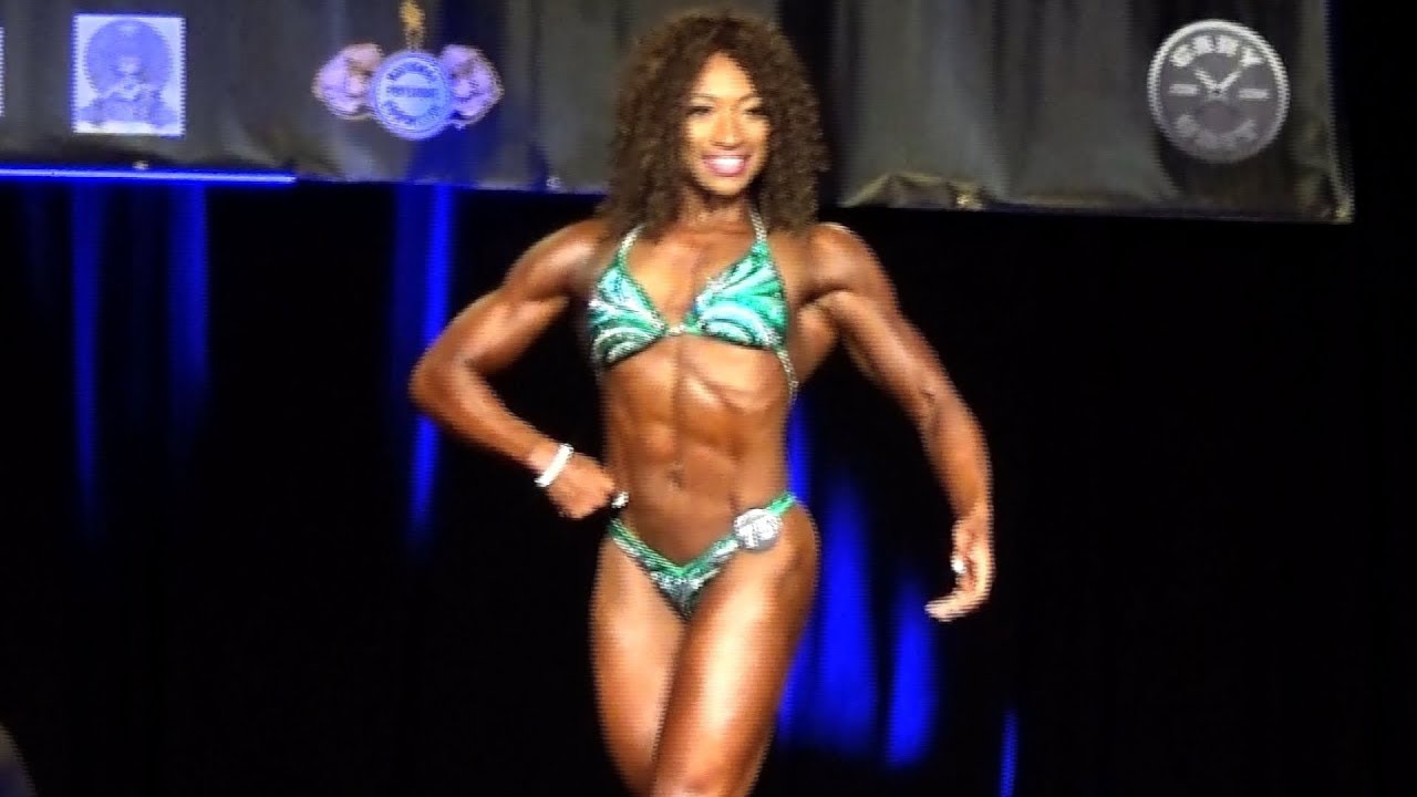 ⭐️NPC NQ Figure Letesha Newsom on stage fbbrands