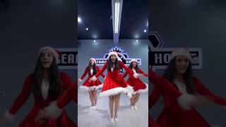 Magic Christmas Dance 🥰❄️ #jinglebelldance #merrychristmas