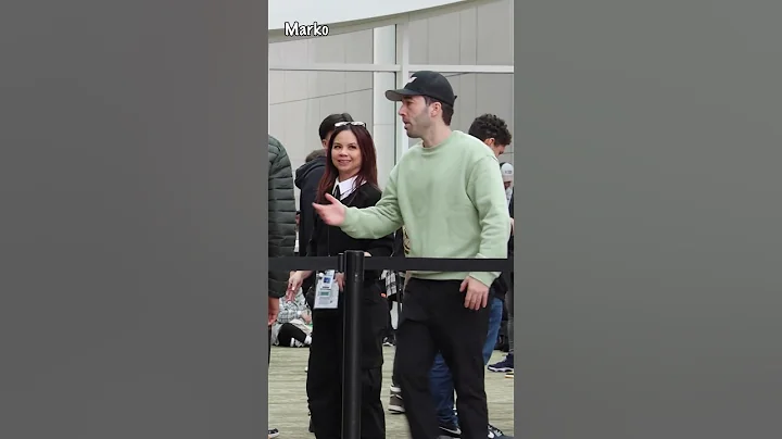 gLitCh iN tHE mAtRix #Shorts #twinsprank