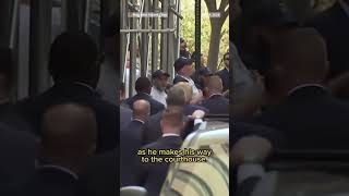 #Trump arrives at courthouse to be #arrested