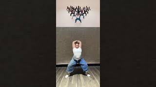 Gap X Katseye Ad Choreo On A Plus Size Dancer Dcrobbie Blue Feybl