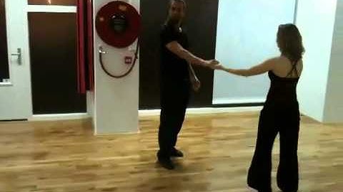 Zouk advanced, complex turns