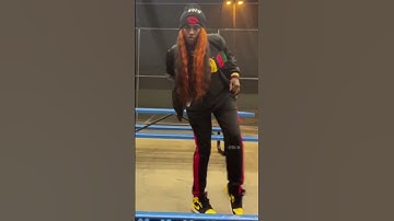 Thumbnail of LA girls crip walking to Kendrick's tv off #shorts