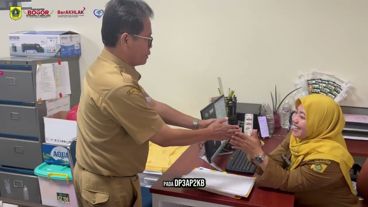 Pegawai Terbaik Periodik - Drs. Rusman Taufik, M.Si.- AdminisTrator - DP3AP2KB Kabupaten Bogor