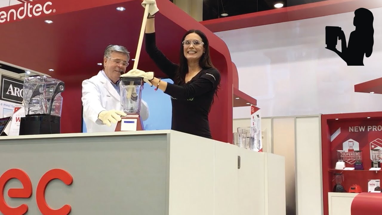 Smashing a Rake Handle in a Blendtec and the Bugatti Vento blender