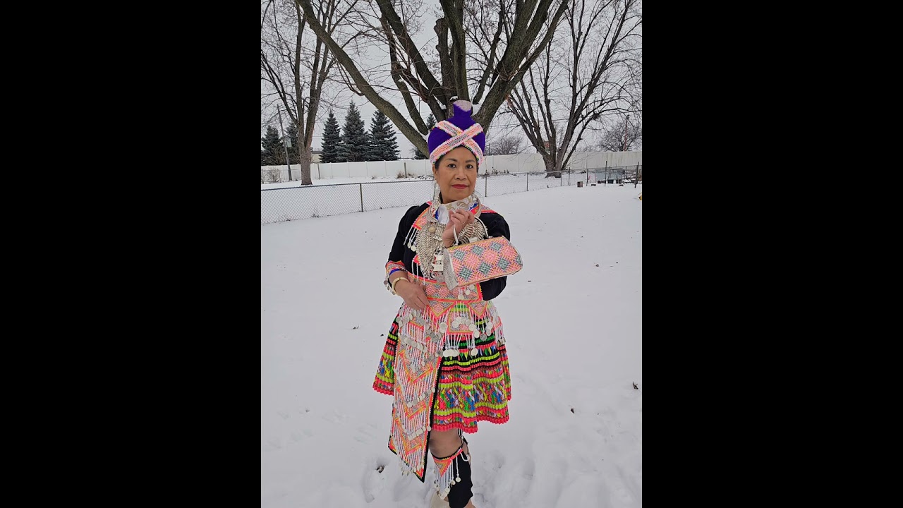 tu siab tsaj os peb cov poj niam na