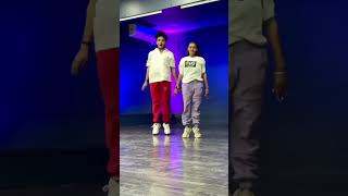 Download Lagu me tera boyfriend tu meri girlfriend na na na MP3 Download Lagu me tera boyfriend tu meri girlfriend na na na MP3