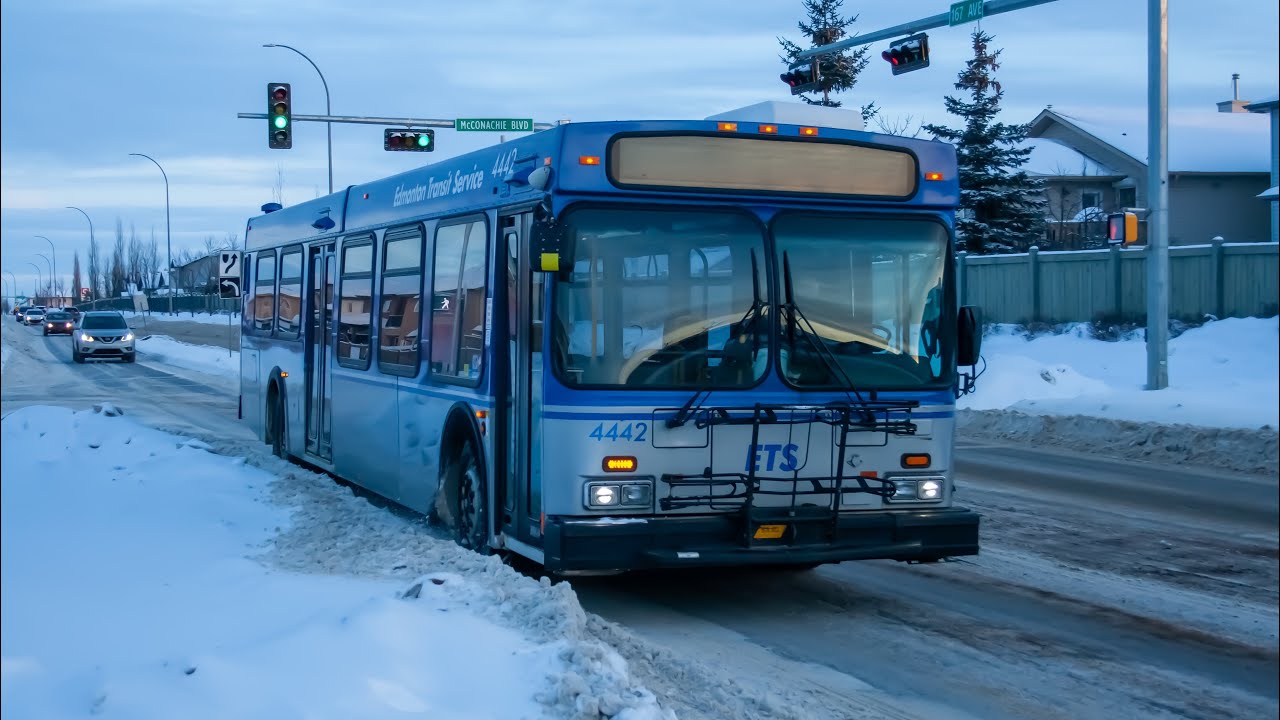 ETS Bus 4442||New Flyer D40LF||119 Eaux Claires