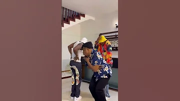 Jux Ft G Nako X Whozu Pipii 