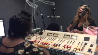 Celebrity Stormy of V101/WDIA interviewing TV talk show host Wendy Williams Profile