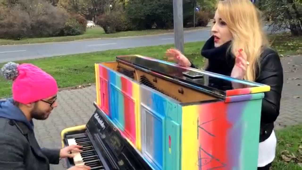 Guarda THE COOKIES – GO AWAY #ZaGrolschKultury [Live Session] su YouTube