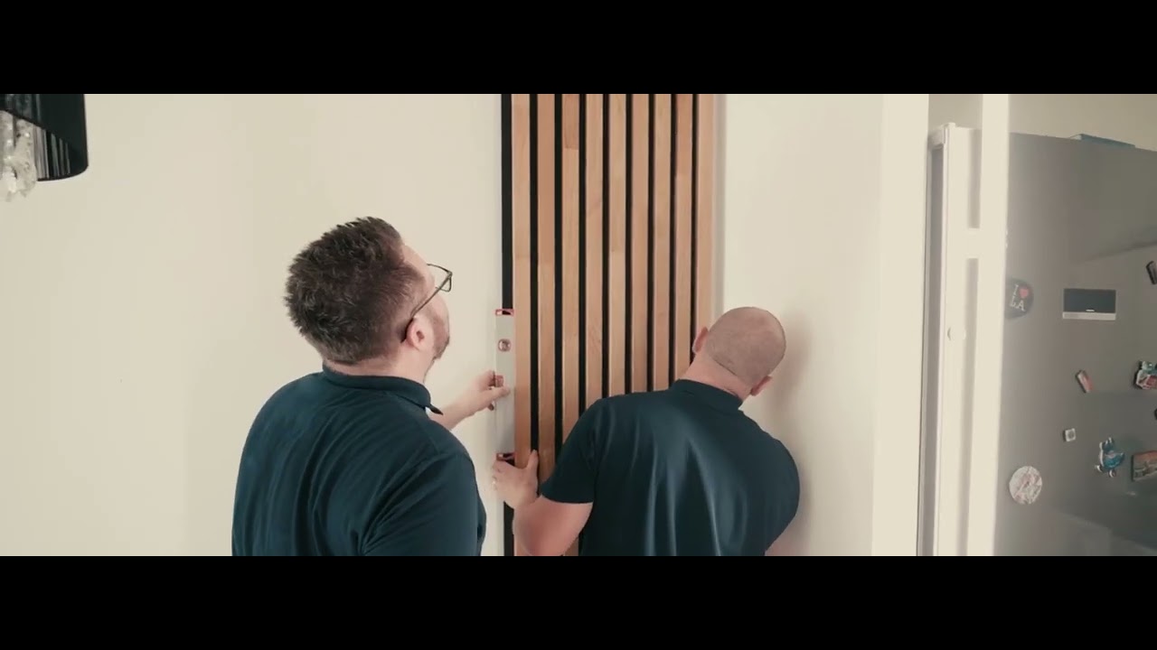 Hochwertige Akustikpaneele aus Massivholz für einzigartiges Raumdesign