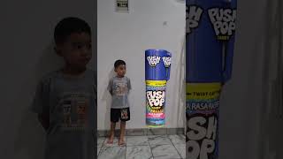 PILIH PERMEN IKAN COCA COLA ATAU PUSH POP BLUE BERRY ?